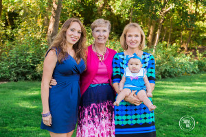 Utah Extended Family Photographer | Utah Portrait Photographer | Lehi Photographer | Spanish Fork Utah Photographer | Baptism | Sara Vaz Photography