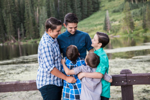 Utah Family Photographer | Salt Lake City Family Photographer | Family Portraits | Silver Lake UT | Sara Vaz Photography