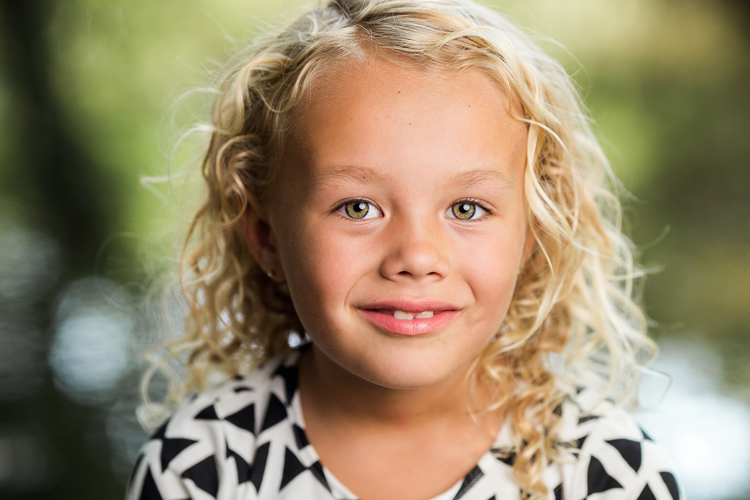Utah Headshot Photographer | Children's Headshot Photographer | Utah Portraits | Child Photographer | Kids Photographer | Headshots | Children's Portrait Photographer | Child Photography | Sara Vaz Photography